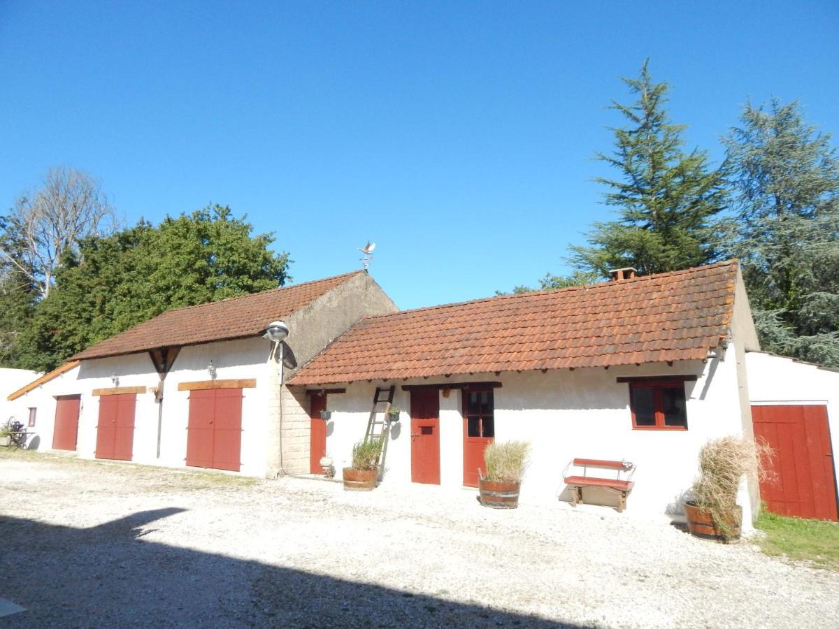 Gite Chez Marcel Et Bea La Chapelle-Saint-Sauveur  Buitenkant foto